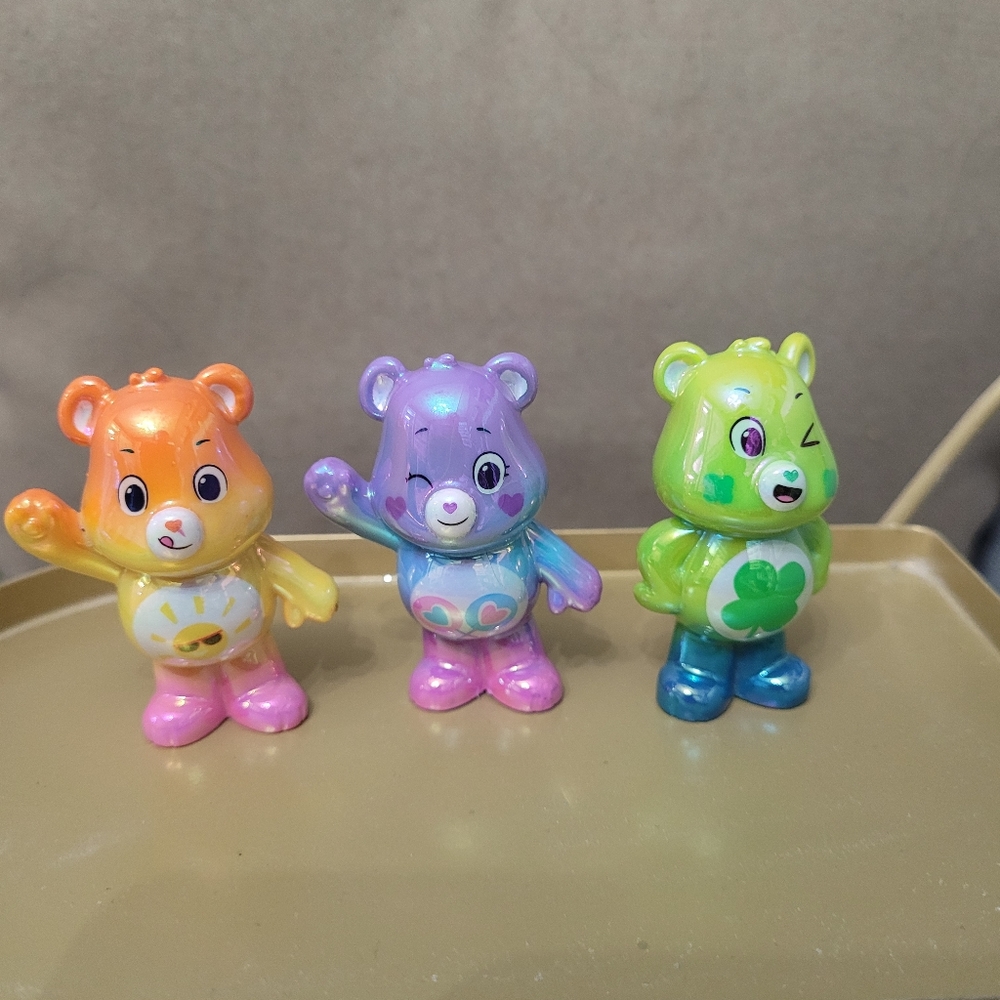 CARE BEAR IRIDESCENT MINI